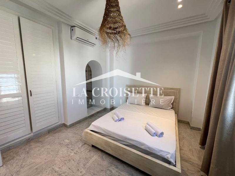 Duplex S+3 meublé à Gammarth